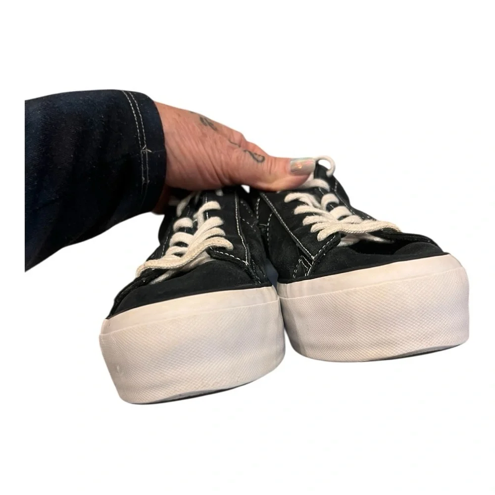 ONE STAR PLATFORM OX RHUBARB/WHITE/WHITE SZ 9.5